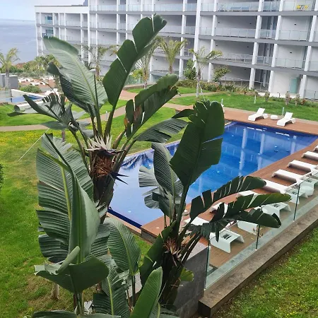 Peaceful Ocean Terrace Daire