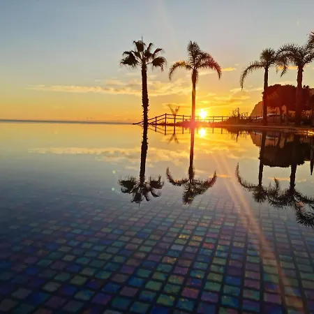 Daire Peaceful Ocean Terrace *
